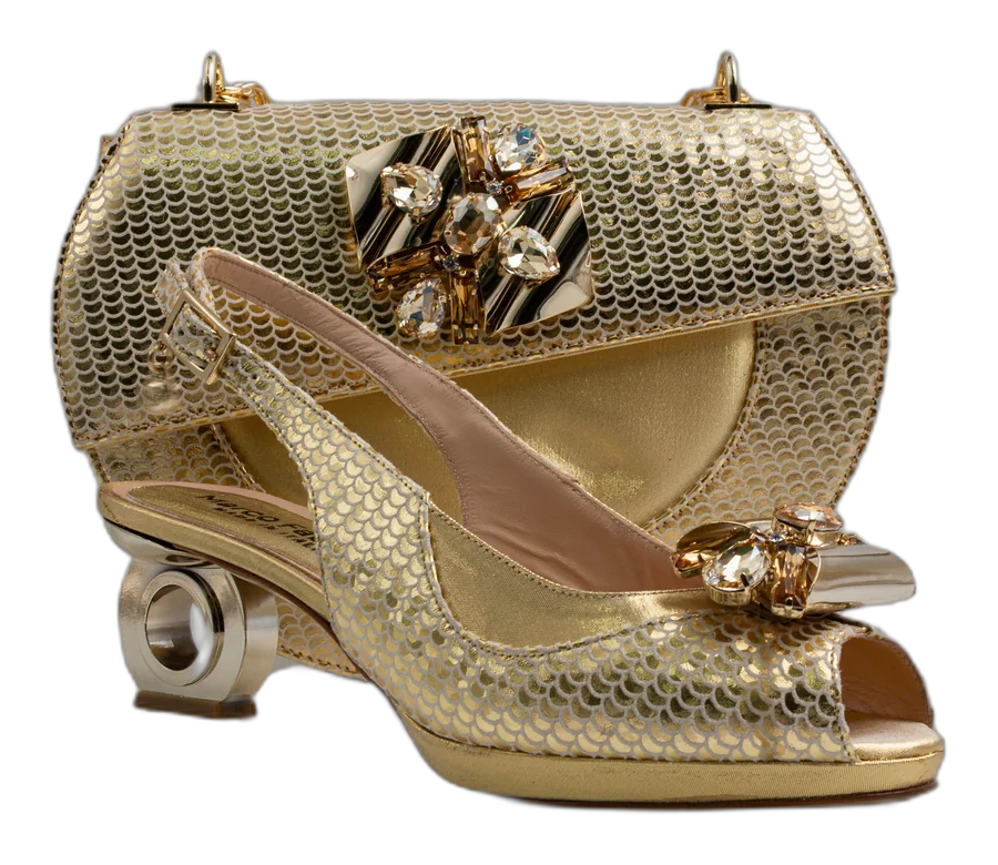 Gold Scallop Ornate Heel Set