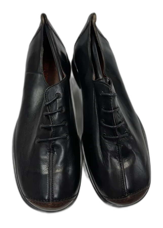 Black Lace-Up Flat Shoes